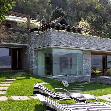 Laveno-mombello Sleeps 9 With Pool And Air Con Laveno-Mombello