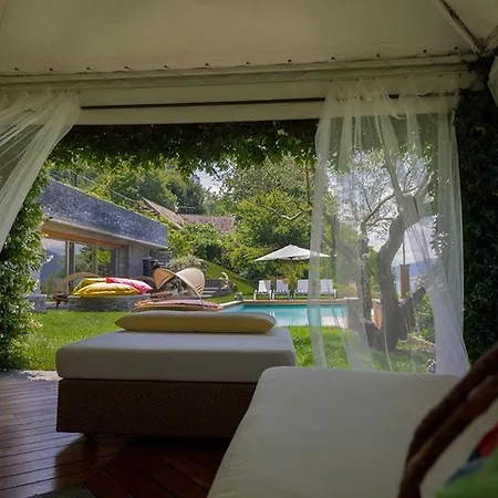 Laveno-mombello Sleeps 9 With Pool And Air Con Laveno-Mombello